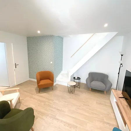 Privee Climatisee Dans Colocation - - Tram B - Wifi - Terrasse - Ref Br1 * Pessac