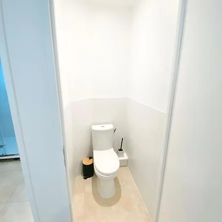Privee Climatisee Dans Colocation - - Tram B - Wifi - Terrasse - Ref Br1 Ubytování v soukromí Pessac