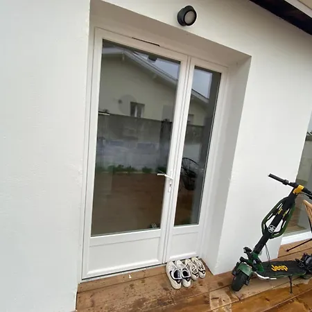 Privee Climatisee Dans Colocation - - Tram B - Wifi - Terrasse - Ref Br1 * Pessac
