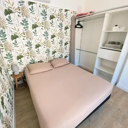Ubytování v soukromí Privee Climatisee Dans Colocation - - Tram B - Wifi - Terrasse - Ref Br1